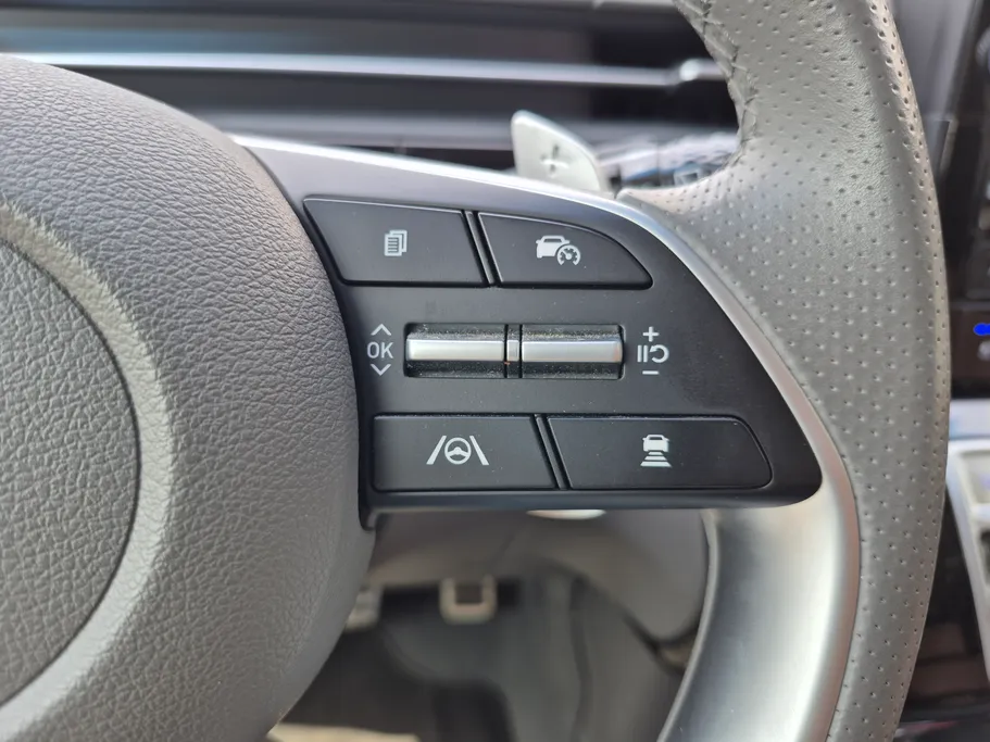 2025 Hyundai Staria Luxury 7 ST 