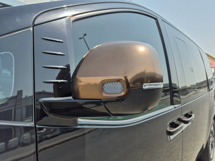 2025 Hyundai Staria Luxury 7 ST 