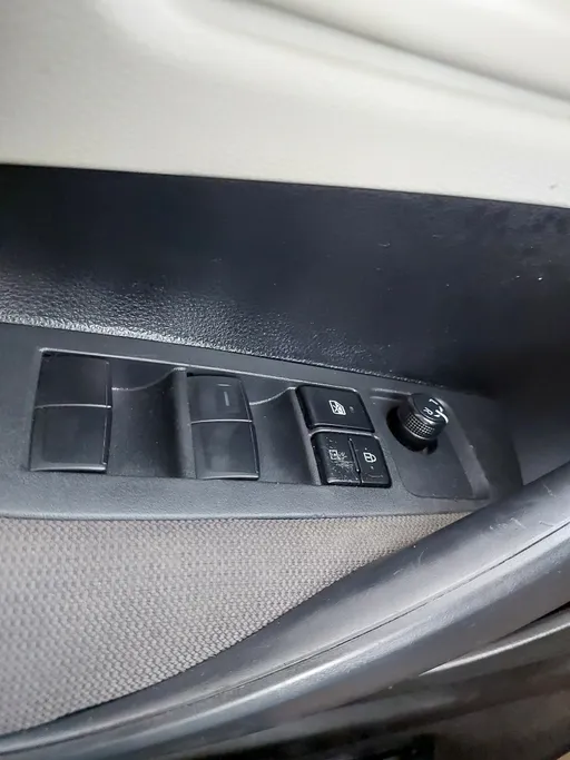 2024 Toyota Corolla XLI Executive Moonroof 