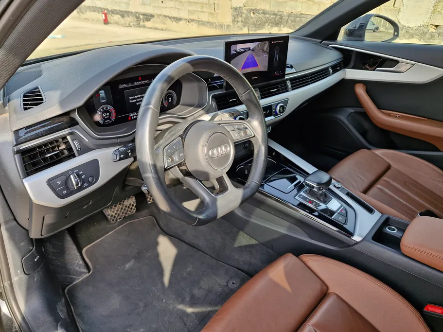 اودي A4  2024 