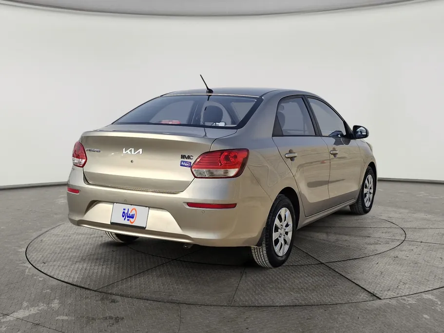 2022 Kia Pegas GL 