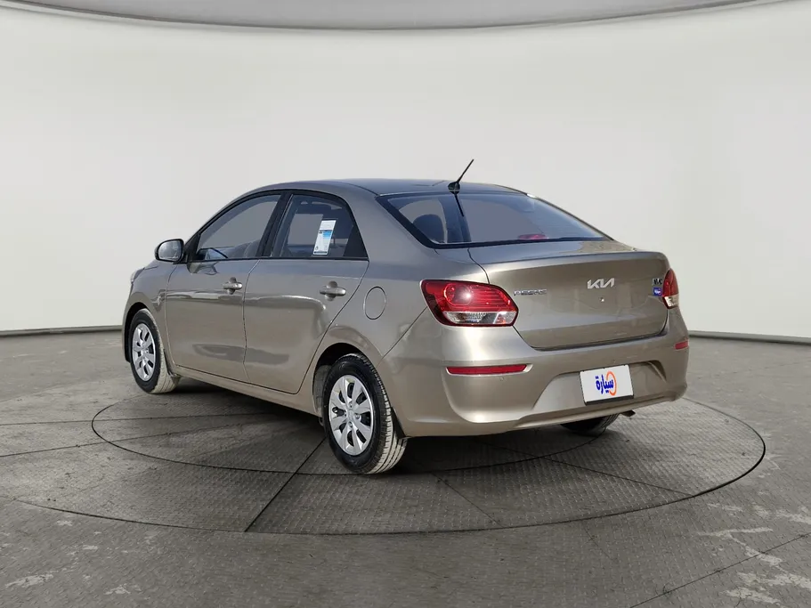 2022 Kia Pegas GL 