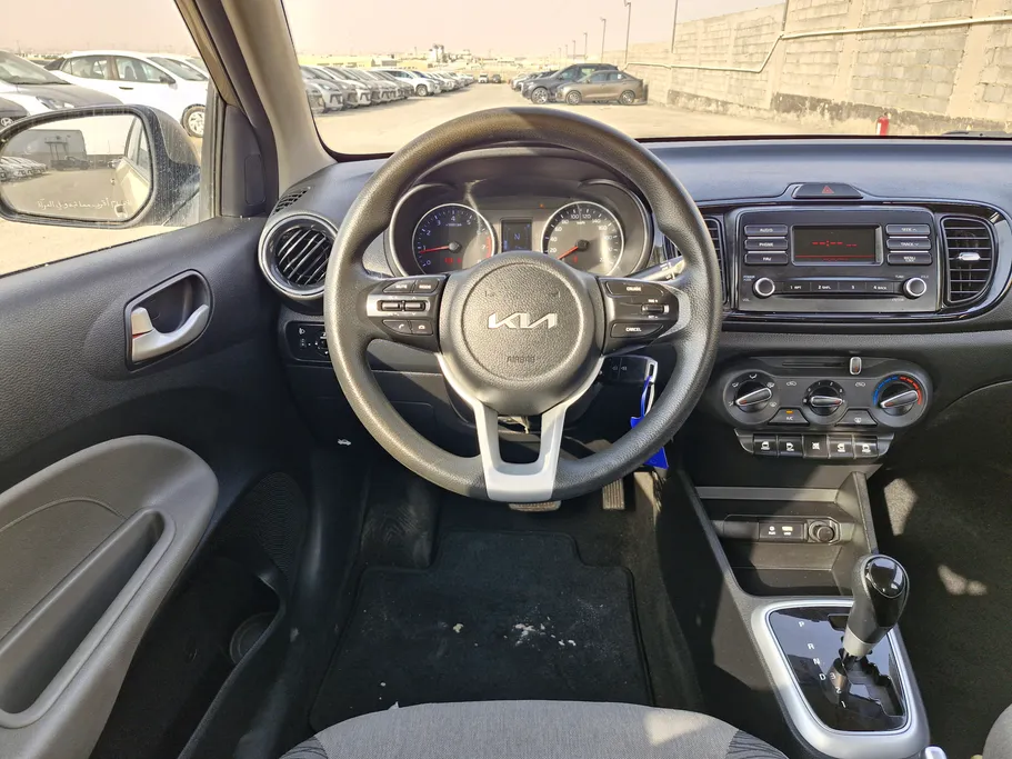 2022 Kia Pegas GL 
