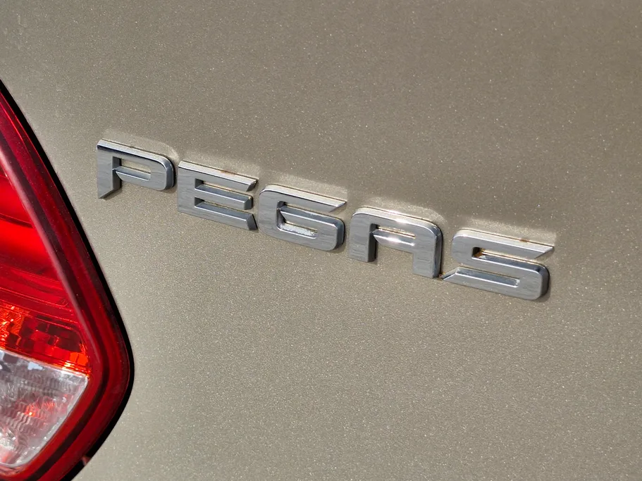 2022 Kia Pegas GL 