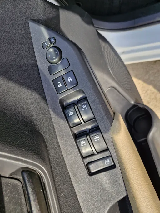 2024 Toyota Yaris  Y 