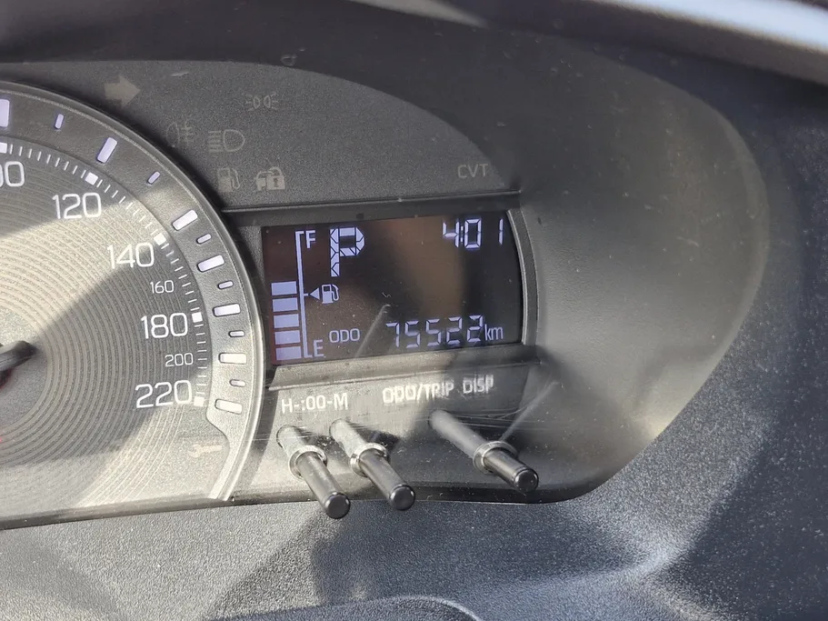 2024 Toyota Yaris  Y 