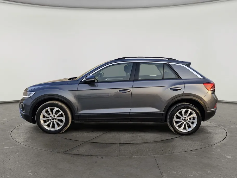 2024 Volkswagen T Roc Life 