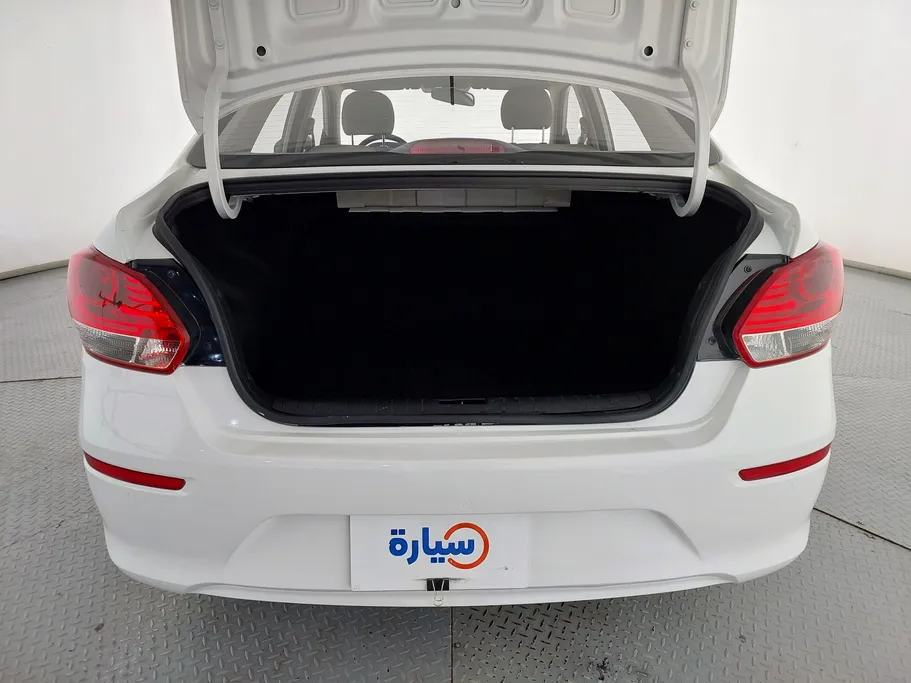 2025 كيا Pegas LX 