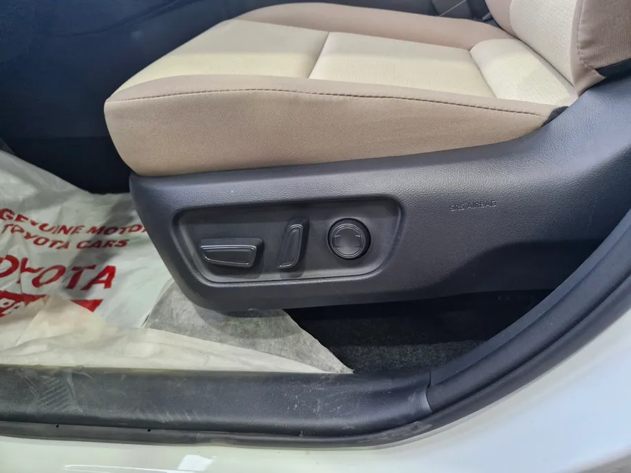 2026 Toyota RAV4 XLE 