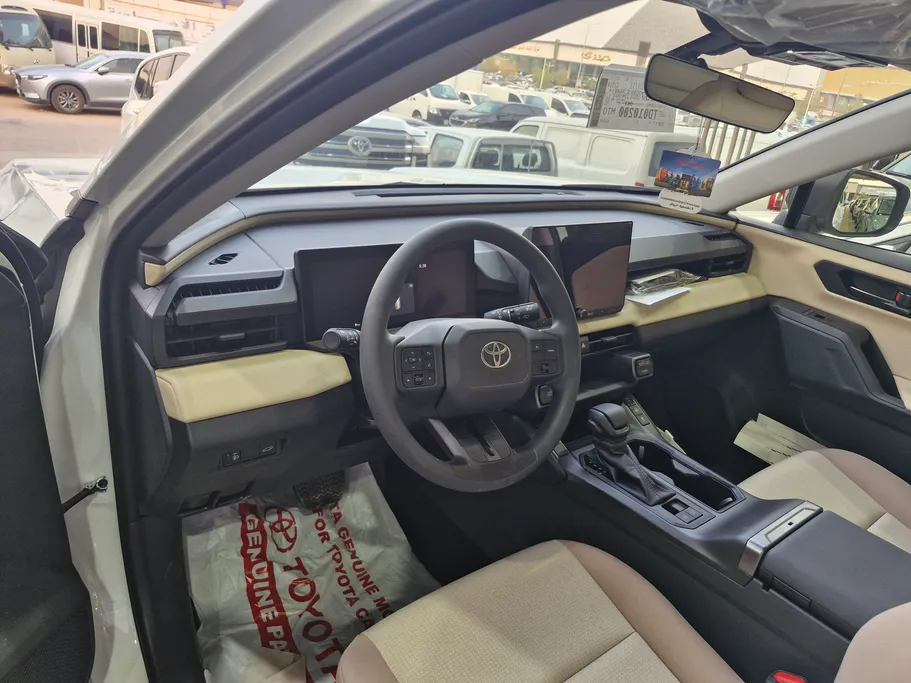 2026 Toyota RAV4 XLE 