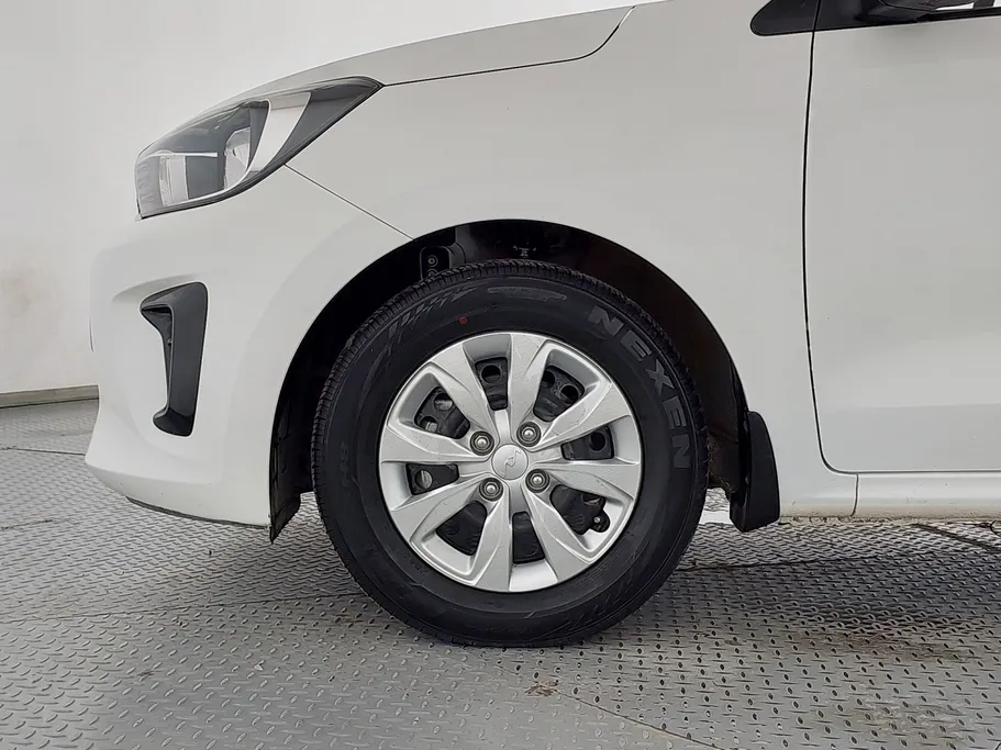 2025 كيا Pegas LX 