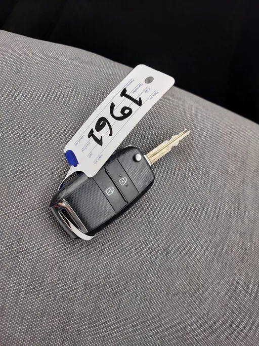 2025 كيا Pegas LX 
