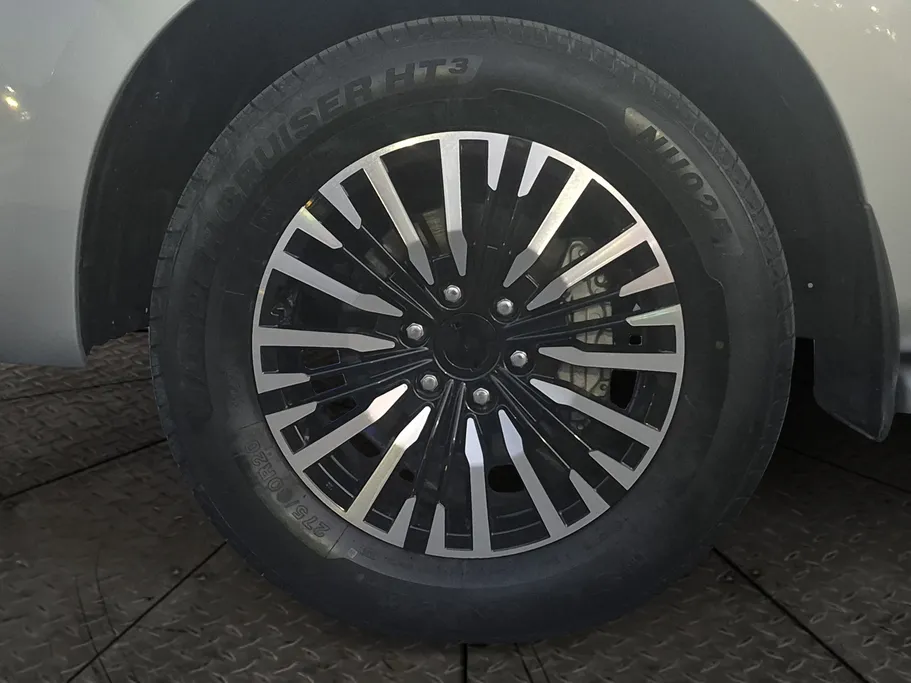 2024 Nissan Patrol Platinum 
