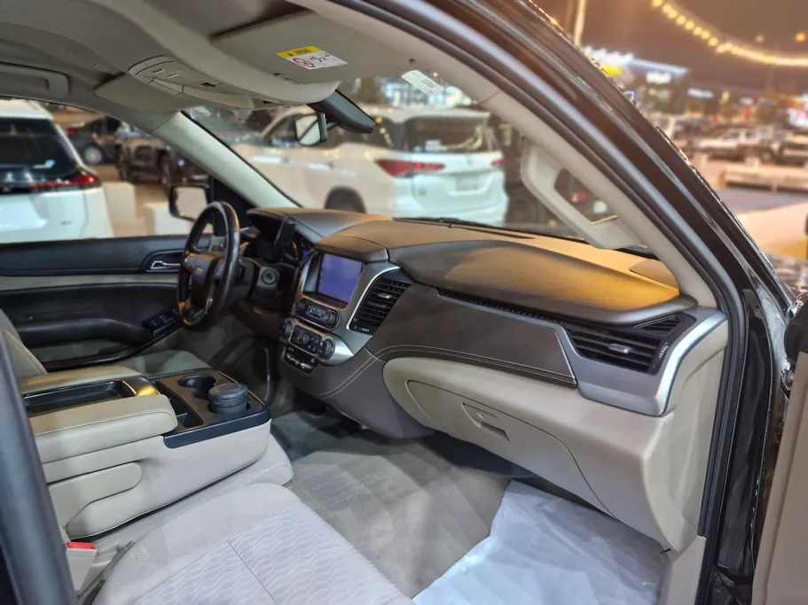 2020 Chevrolet Tahoe LS 