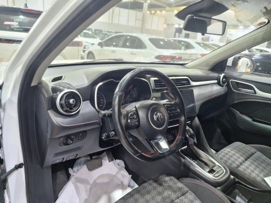 2023 MG ZS STD 