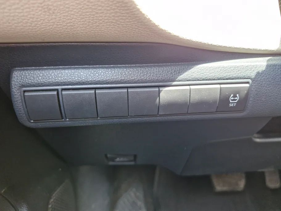 2024 Toyota Corolla XLI 