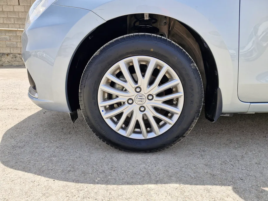 2025 Suzuki Dzire GLX 