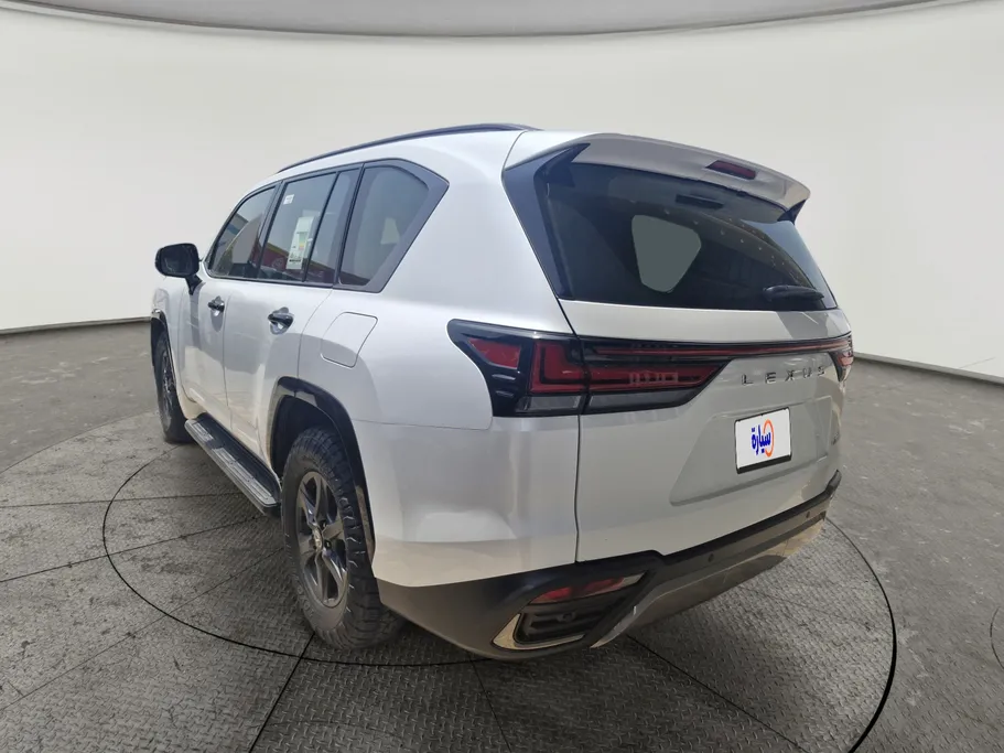 2025 Lexus LX 600 BB Elite 