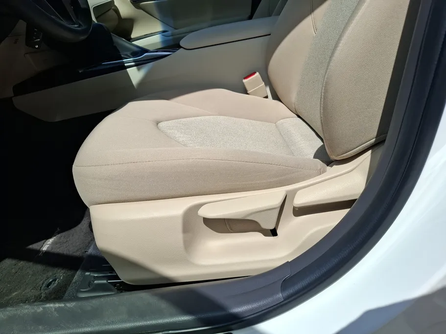 2021 Toyota Camry  LE 