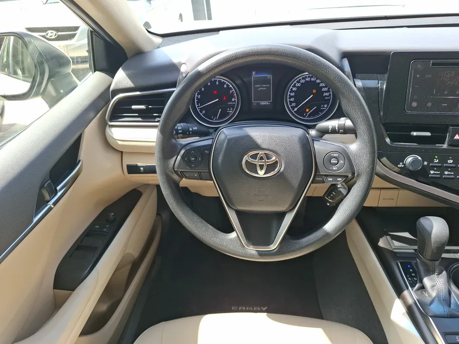 2021 Toyota Camry  LE 