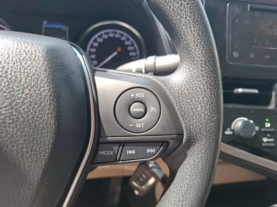 2021 Toyota Camry  LE 