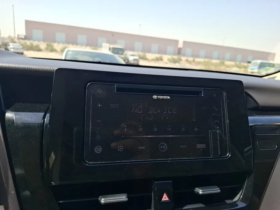 2021 Toyota Camry  LE 