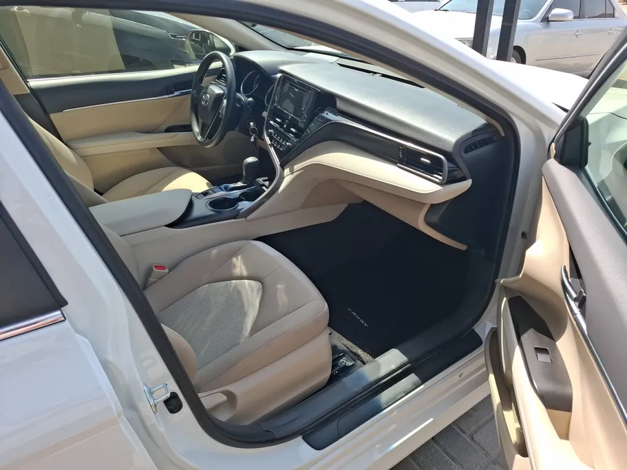 2021 Toyota Camry  LE 
