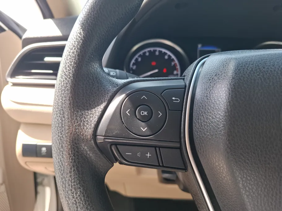 2021 Toyota Camry  LE 