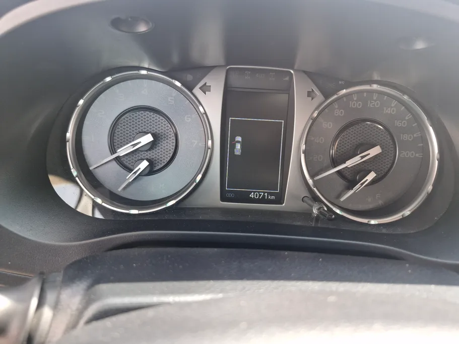 2024 Toyota Hilux GLX 