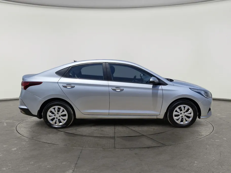2022 Hyundai Accent Smart 