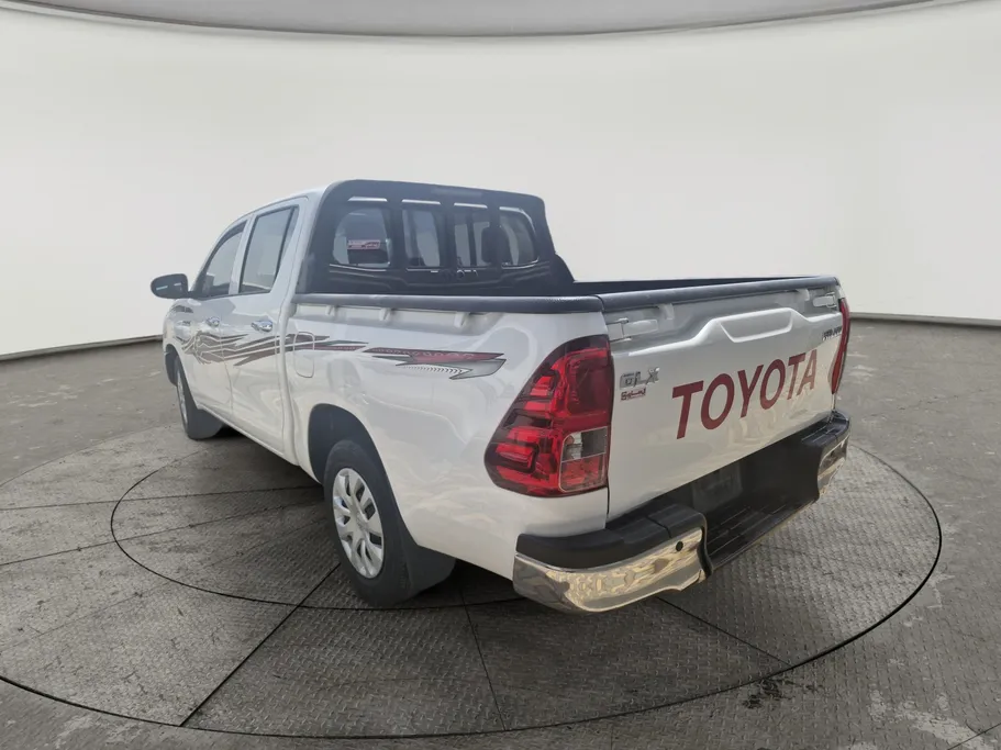 2024 Toyota Hilux GLX 