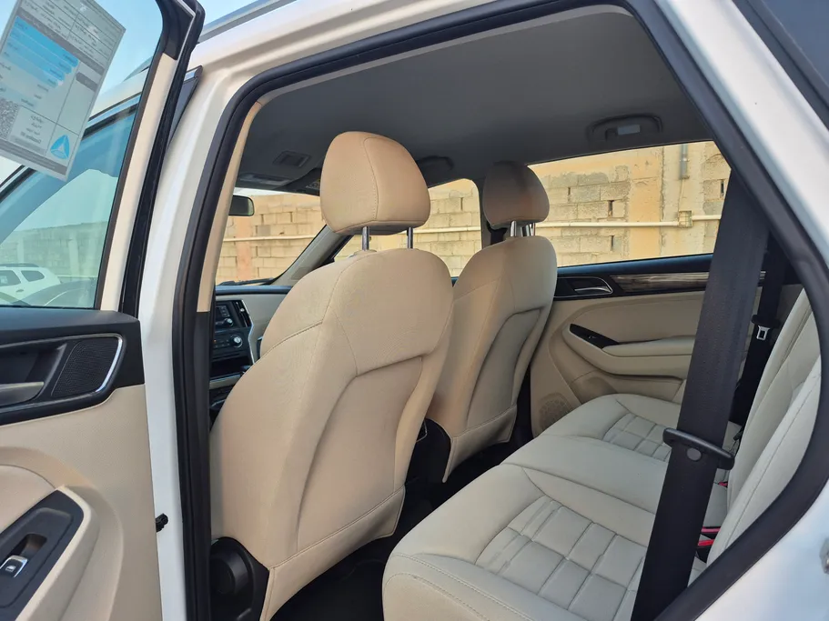 2023 ام جي RX5 STD 