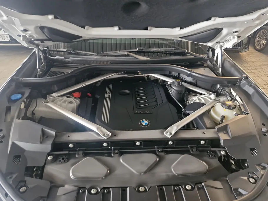 2021 BMW X Series 6 xDrive 40i 
