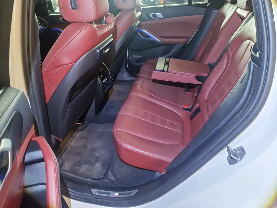 2021 BMW X Series 6 xDrive 40i 
