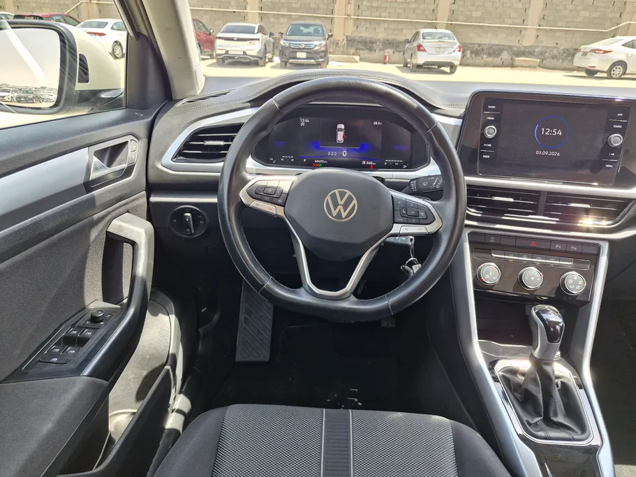 2024 Volkswagen T Roc Life 