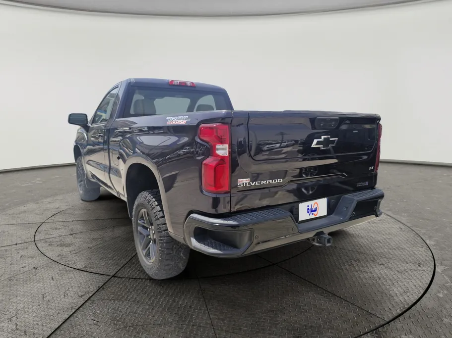 2023 Chevrolet Silverado LT 