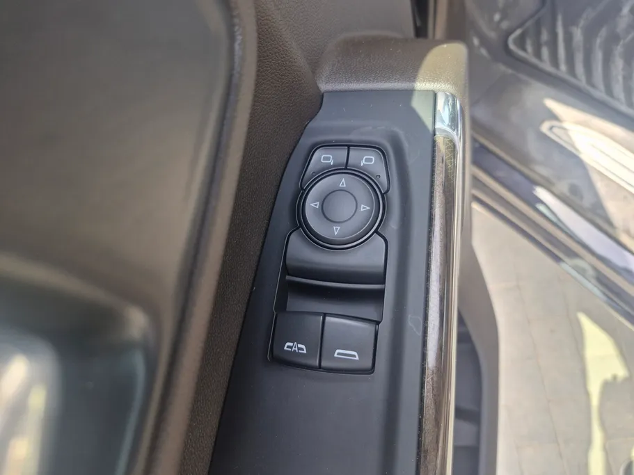 2023 Chevrolet Silverado LT 