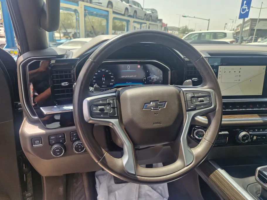 2023 Chevrolet Silverado LT 