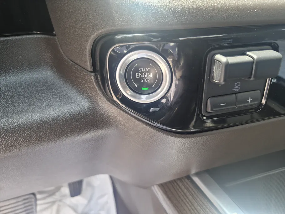 2023 Chevrolet Silverado LT 