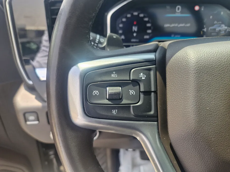 2023 Chevrolet Silverado LT 
