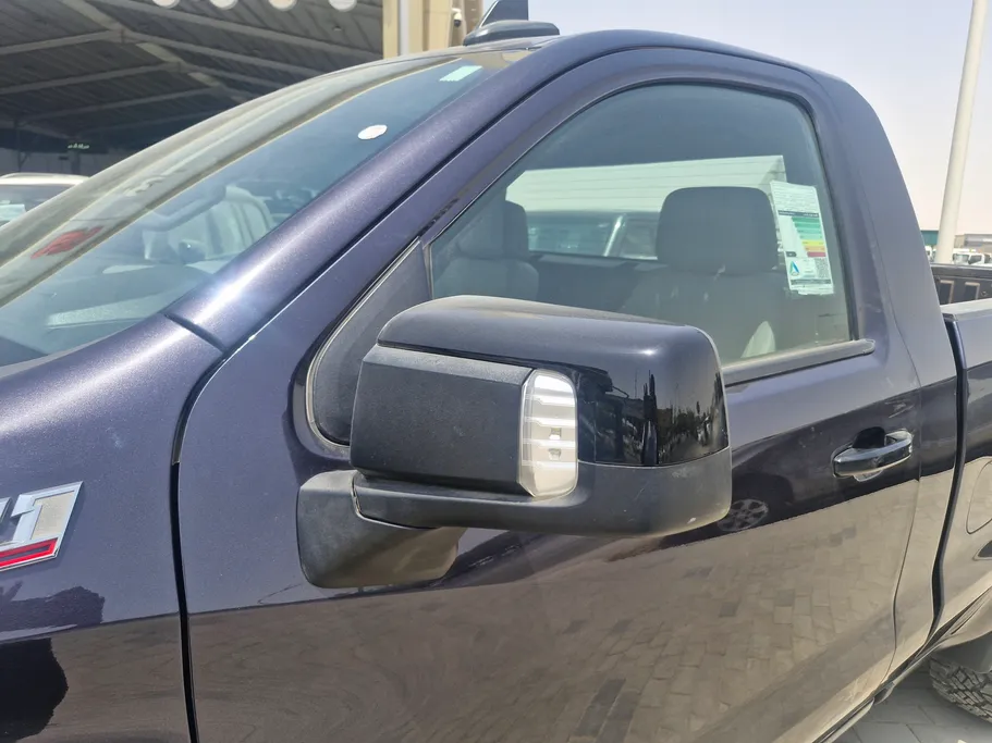 2023 Chevrolet Silverado LT 