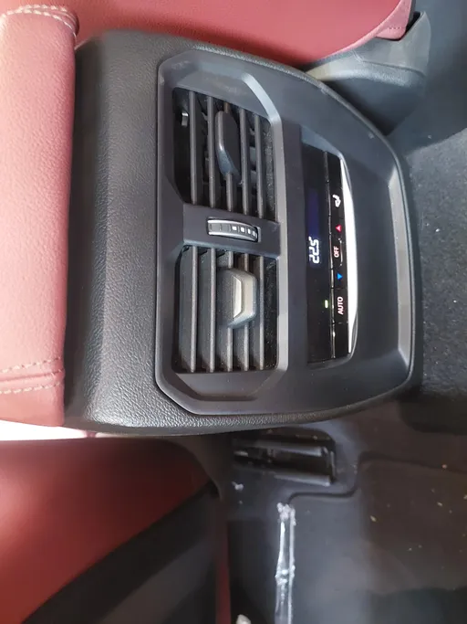 بي ام دبليو الفئة الثانية M240i 2023 