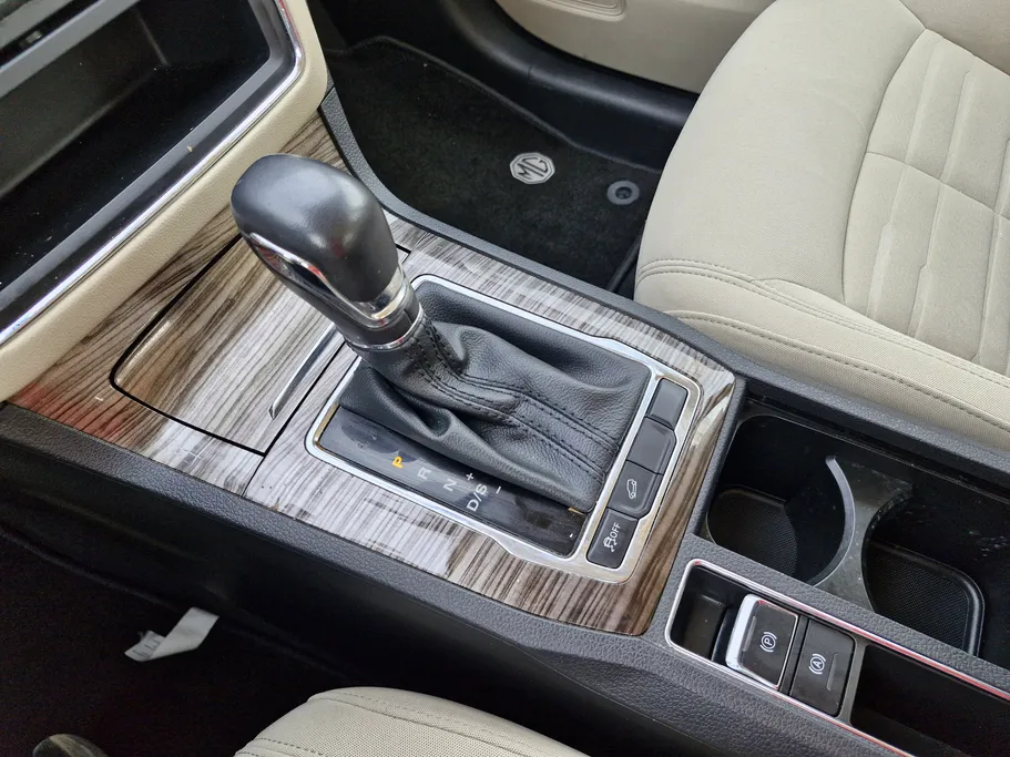 2023 MG RX5 STD 
