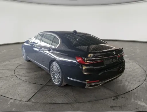 2022 BMW 7 Series 730Li 