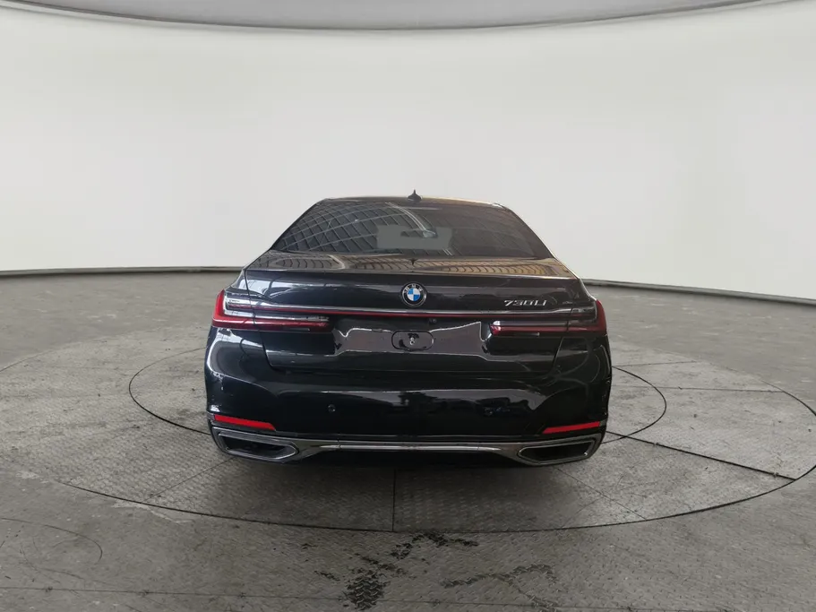 2022 BMW 7 Series 730Li 