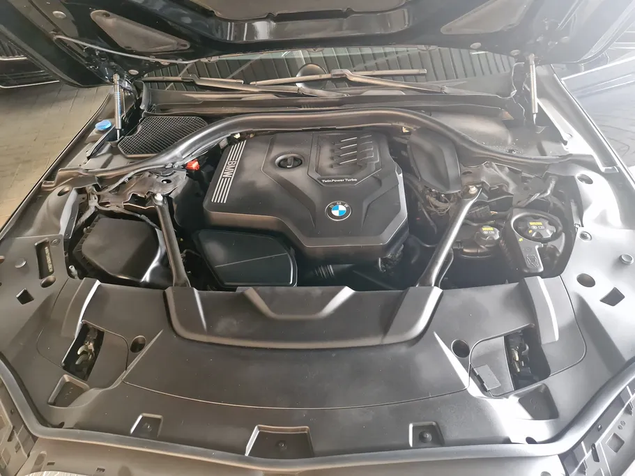 2022 BMW 7 Series 730Li 