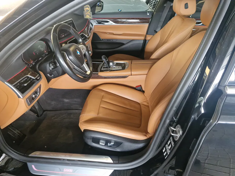 2022 BMW 7 Series 730Li 