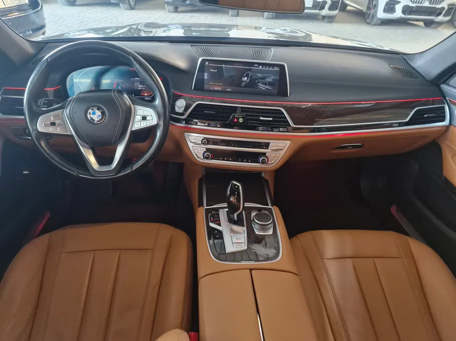 2022 BMW 7 Series 730Li 