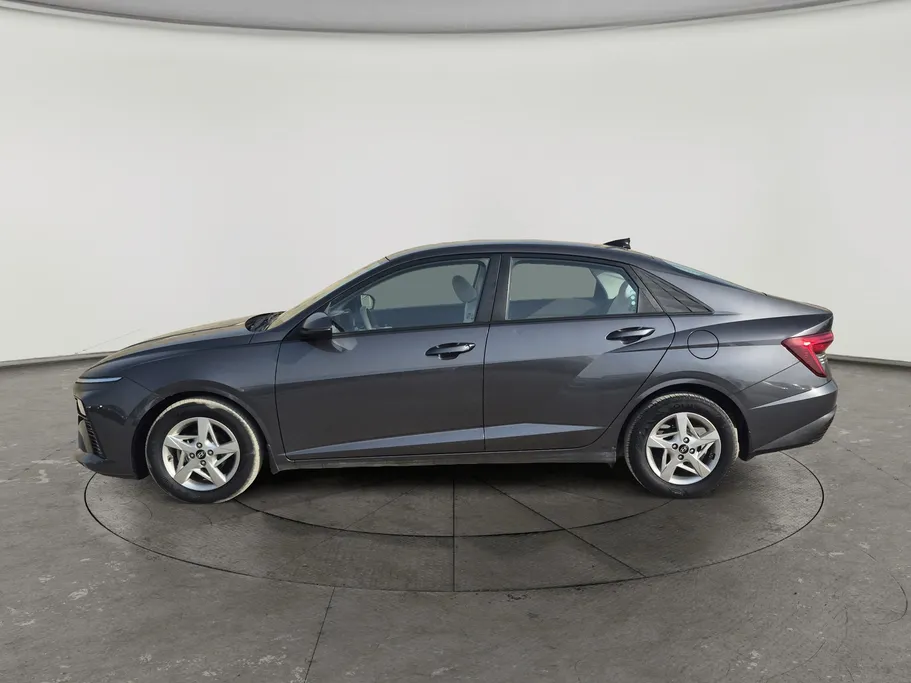 2024 Hyundai Accent Fleet 