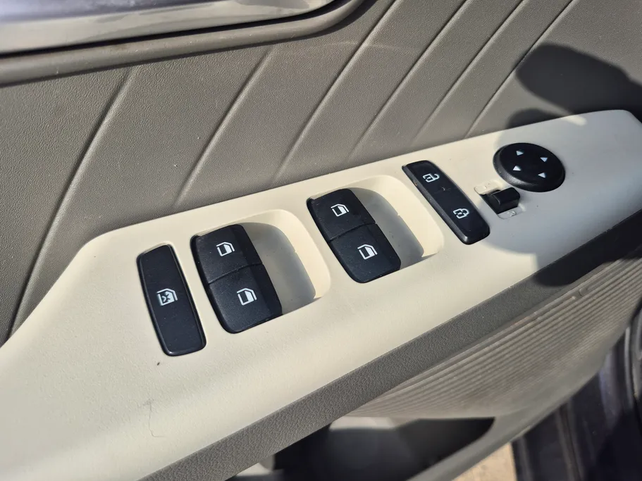 2024 Hyundai Accent Fleet 